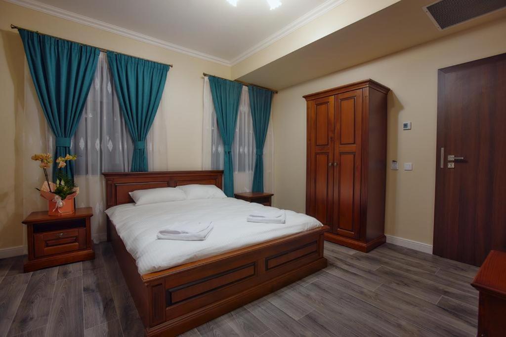 Hotel Imperium Botiz المظهر الخارجي الصورة